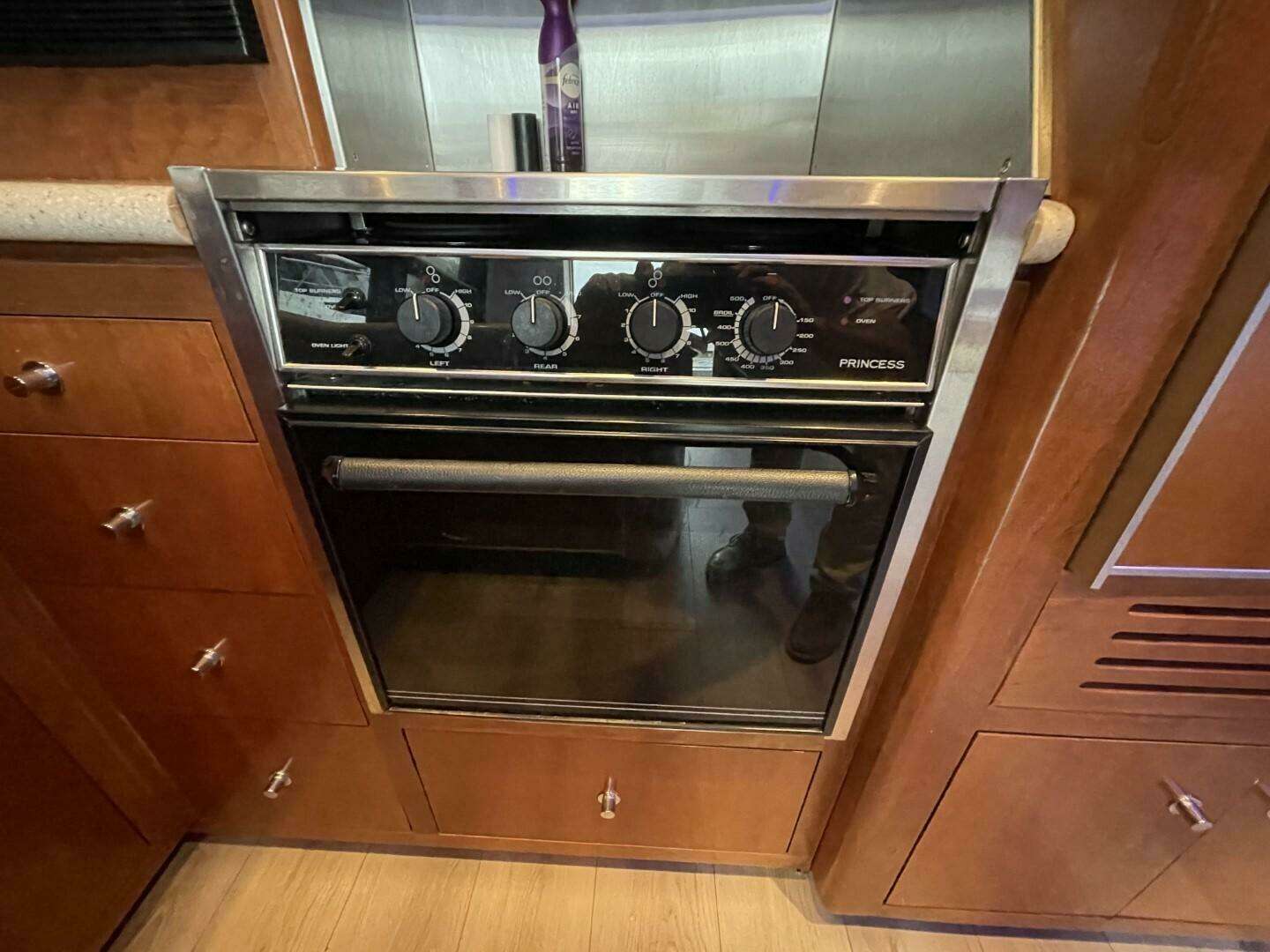 1998 Carver 53 Voyager - Image 45