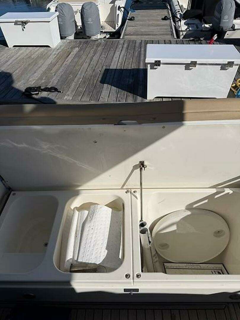 2015 Fairline Squadron 42 - Image 37