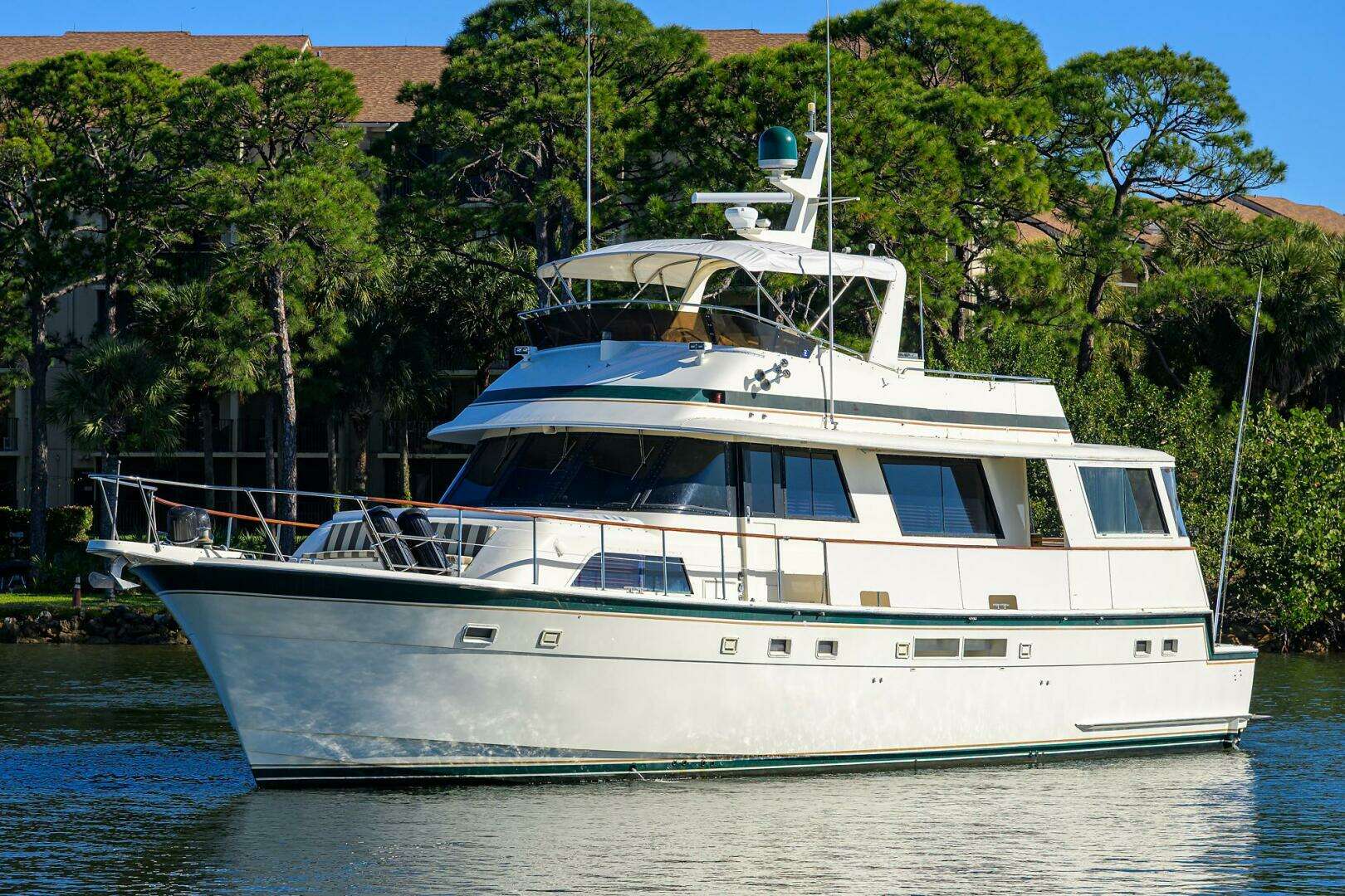 1987 Hatteras 63 Motor Yacht - Image 62