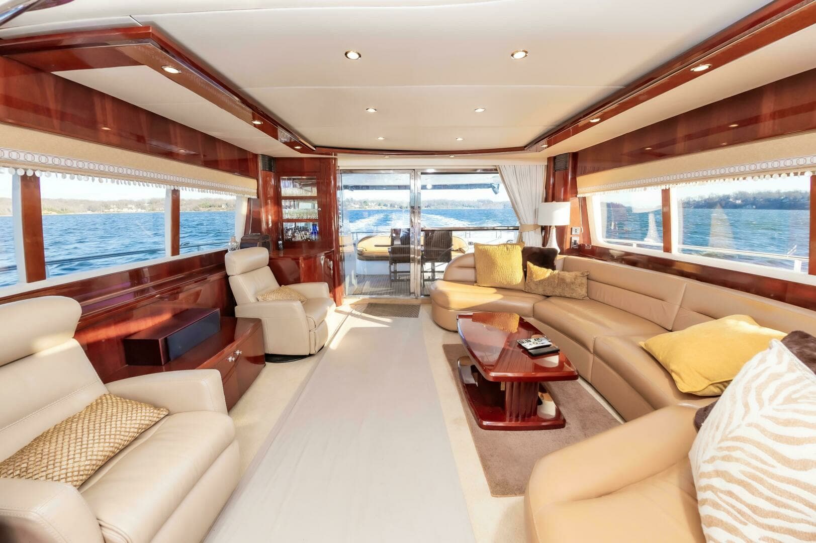 2006 Princess 75 - Image 79