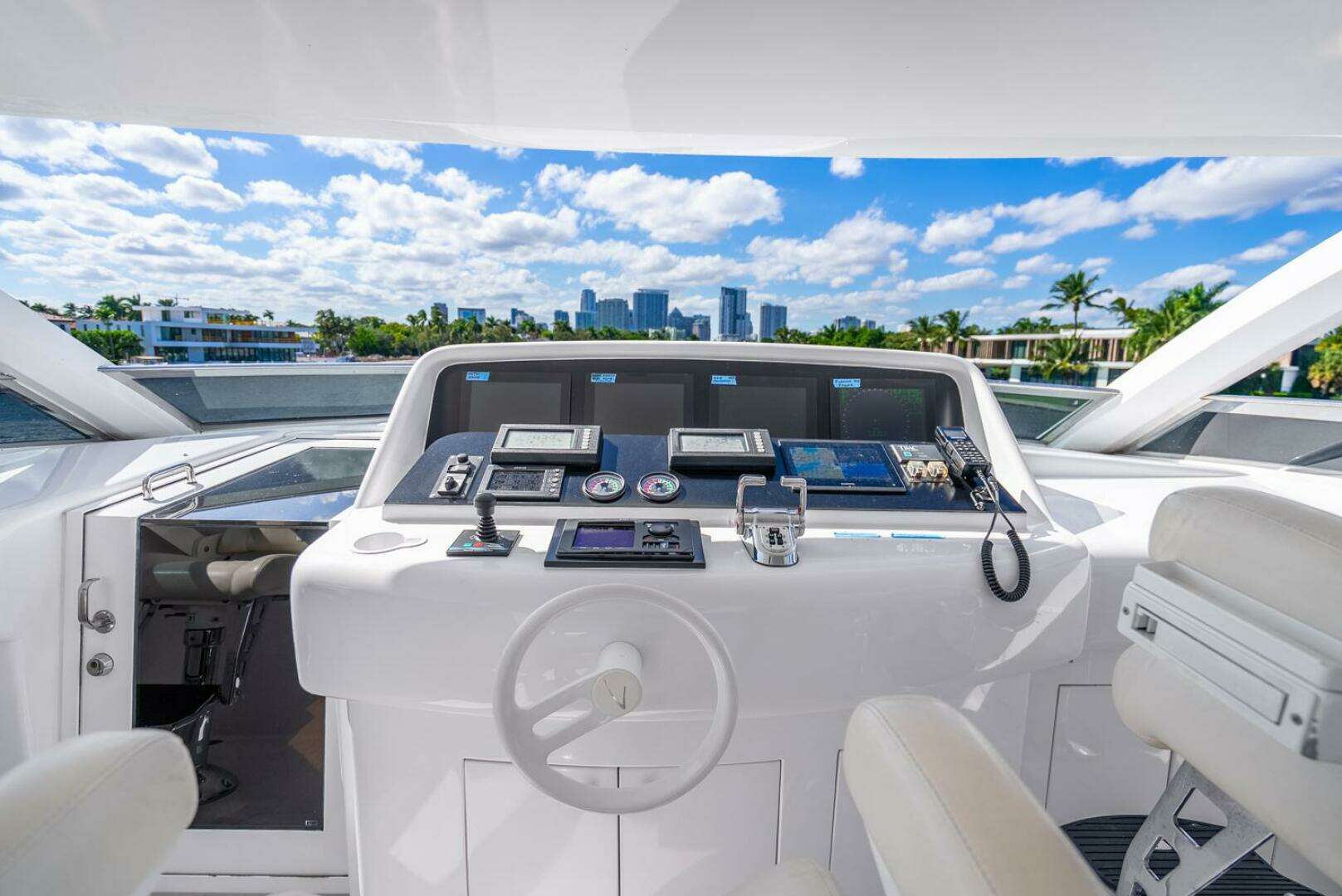 2008 Lazzara Yachts 116 - Image 75