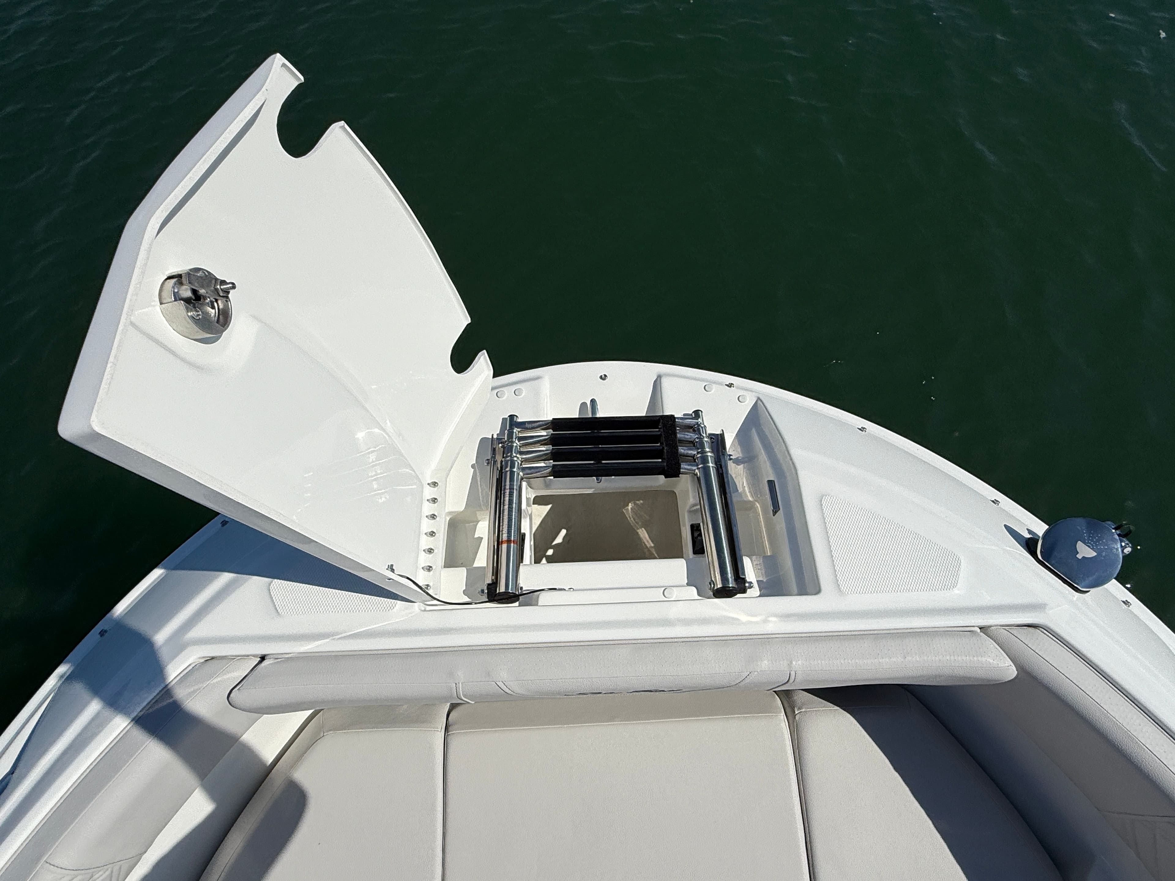 2026 Sea Ray SDX 250 Outboard - 27