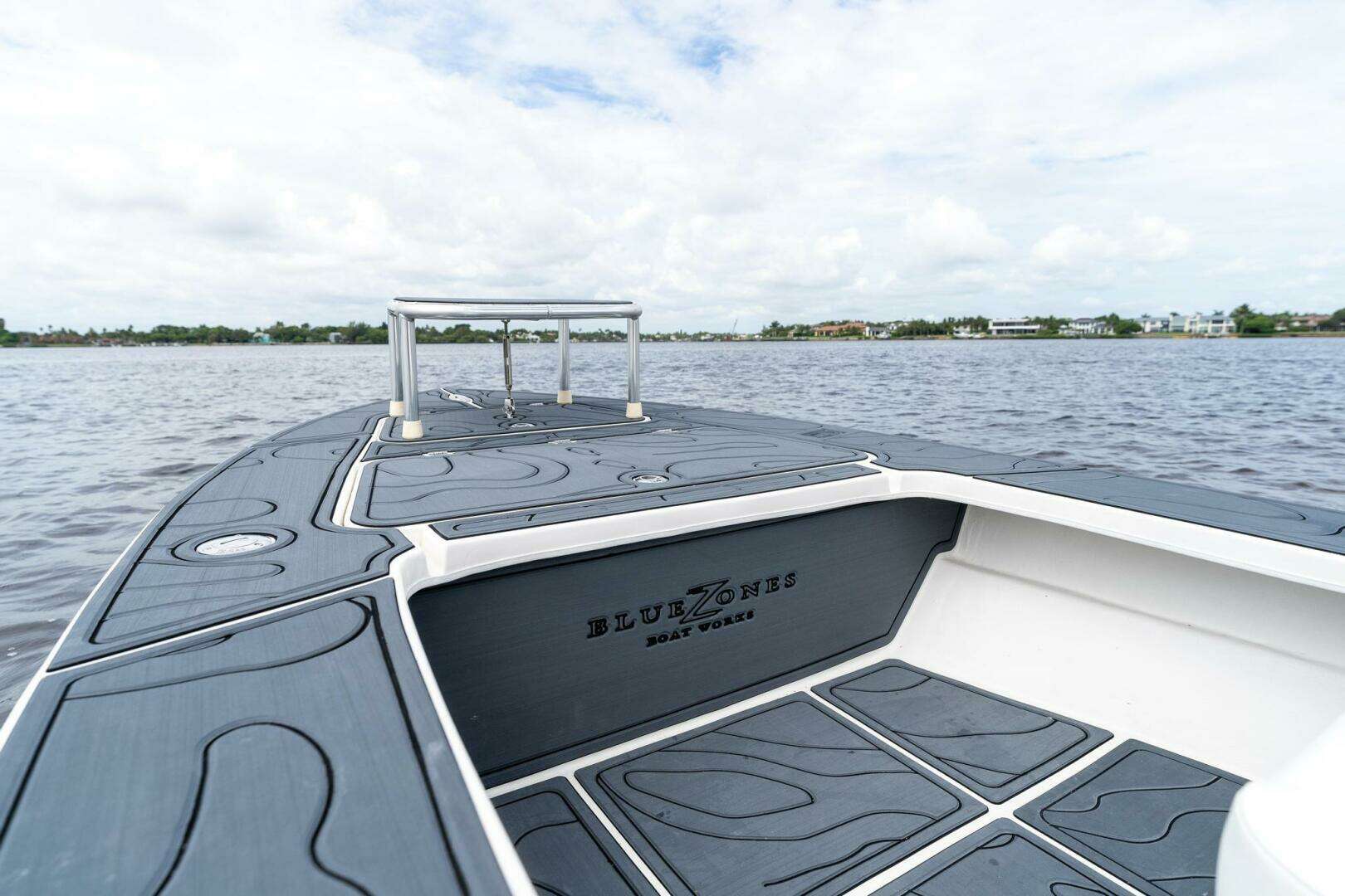 2025 BlueZones Boatworks 16' Flats - Image 74