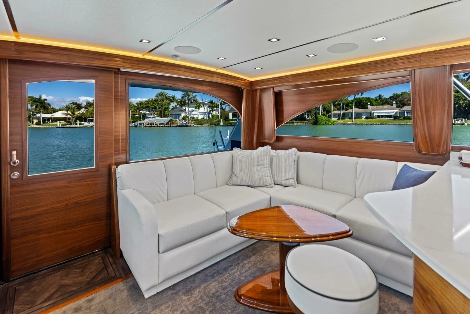 2023 Viking 54 Convertible - Image 6