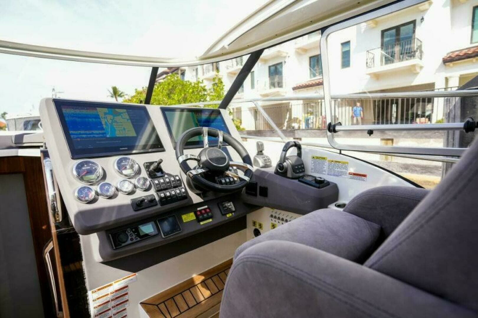 2026 Marex 360 Cabriolet Cruiser - Image 20