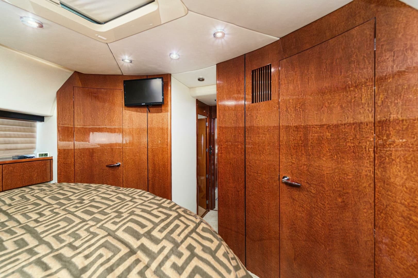 2005 Fairline Yachts — - Image 36