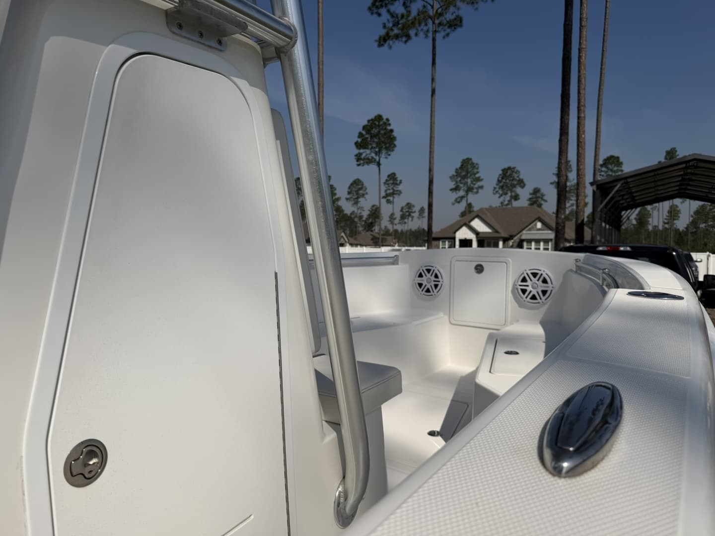 2019 Reef Runner 230XS - Image 16