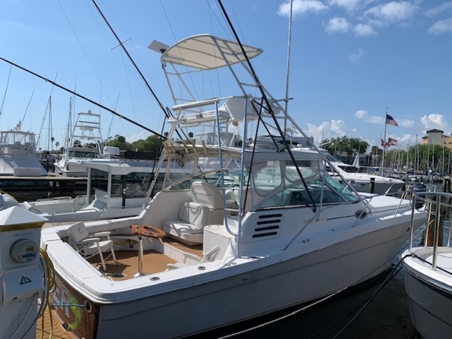 1999 Sea Ray — - Image 2
