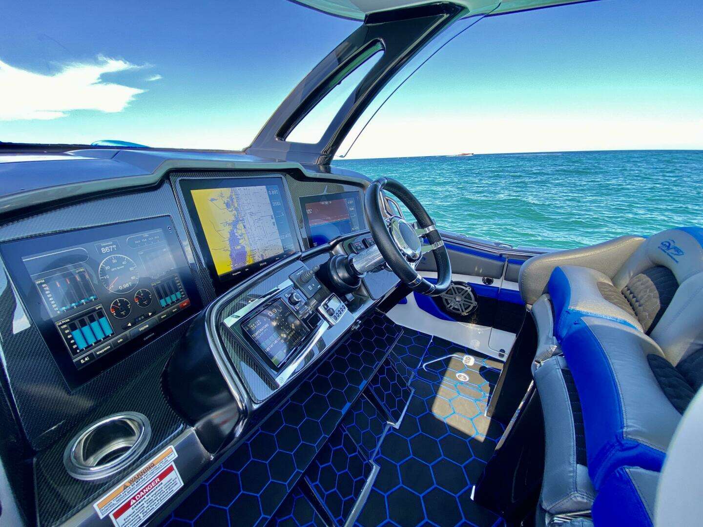 2016 MTI V42 - Image 11