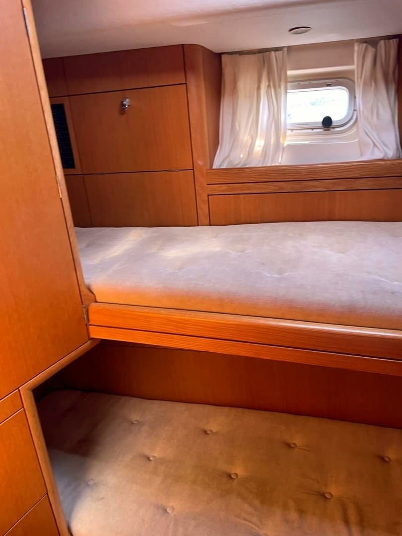 2003 Oyster Yachts — - Image 28