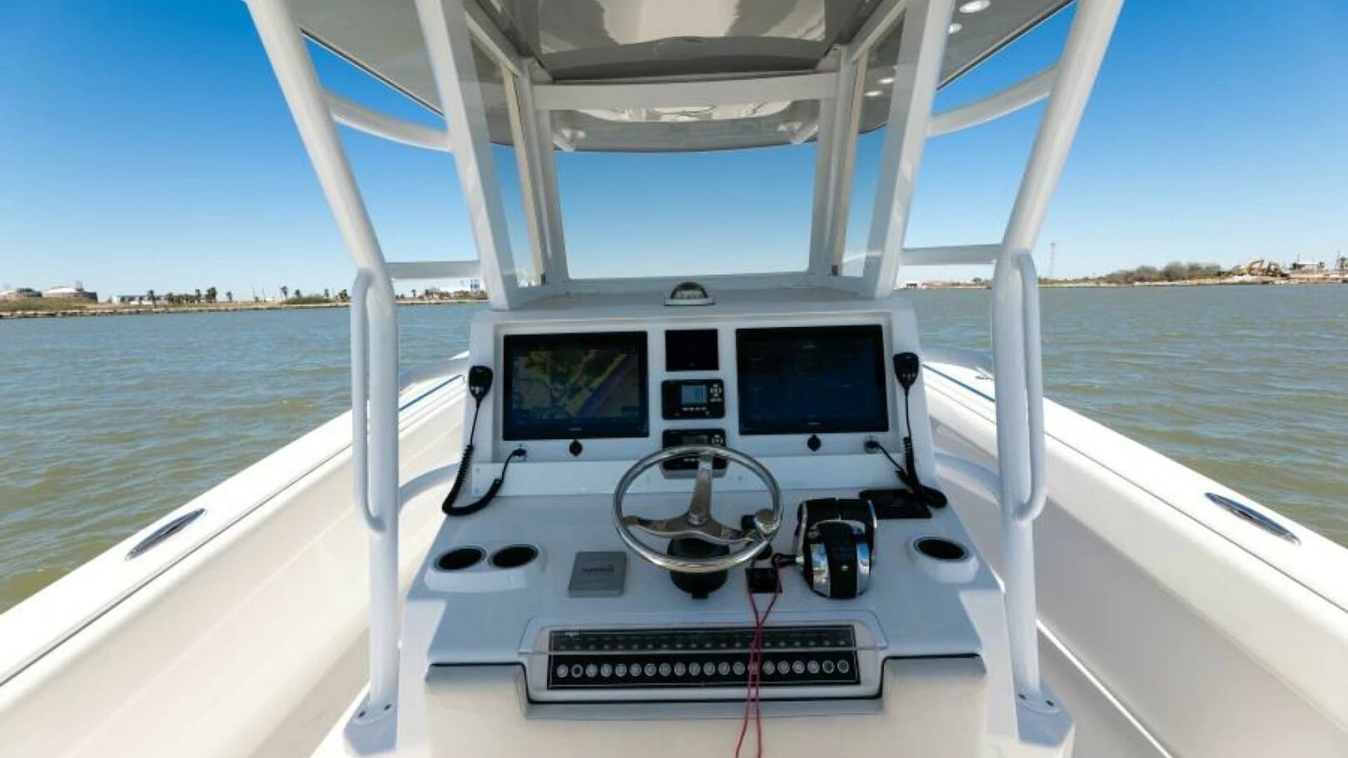 2019 Invincible 39 Open - Image 36