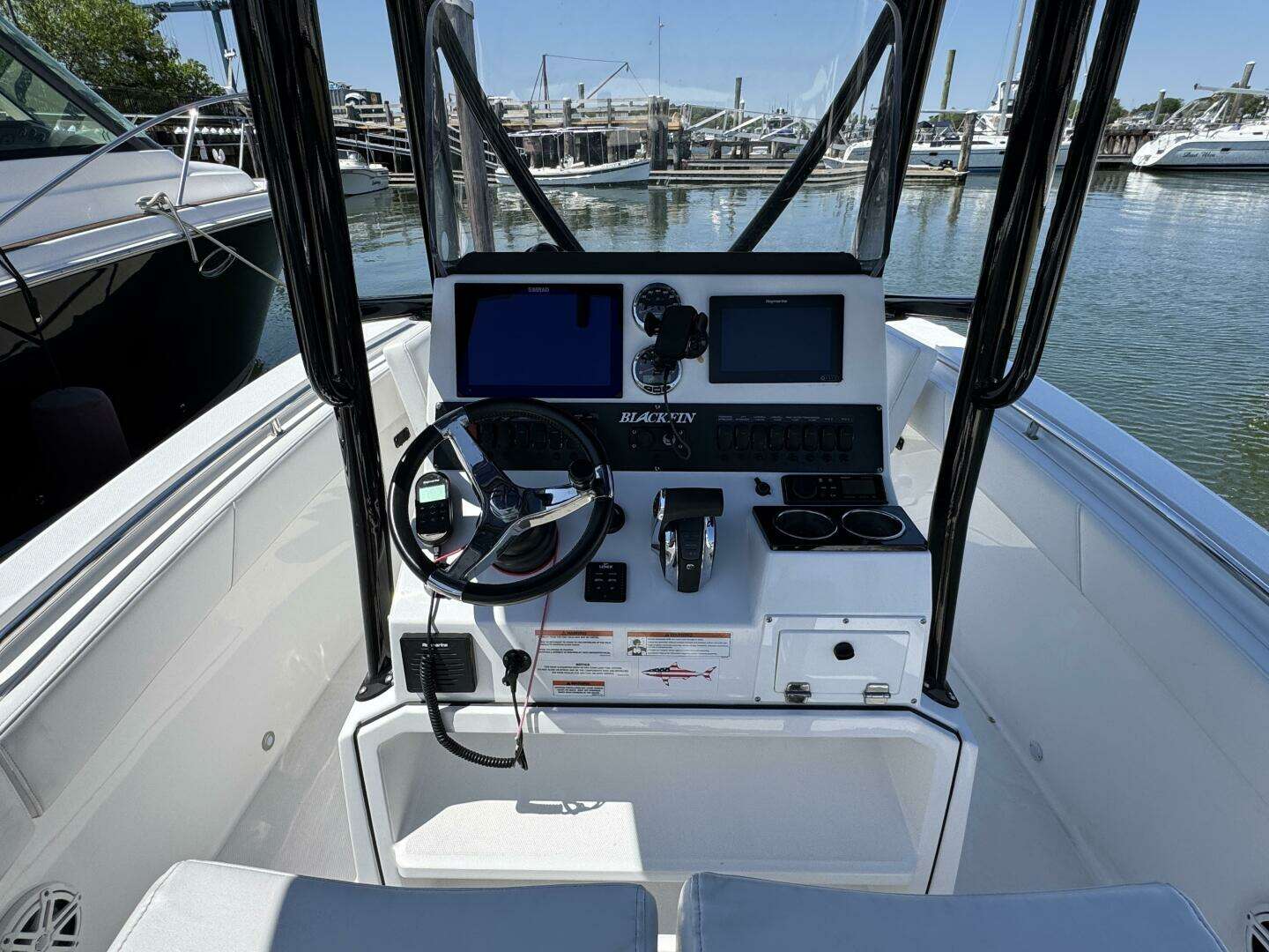 2020 Blackfin 212 CC - Image 18