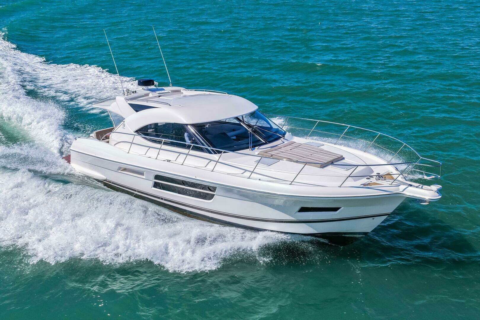 2016 Riviera 5000 Sport Yacht - Image 30