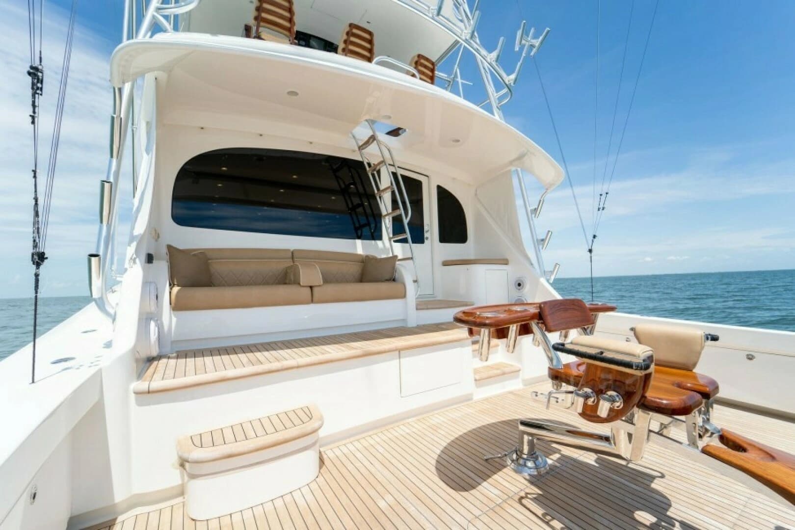 2018 Viking 72 Convertible - Image 20