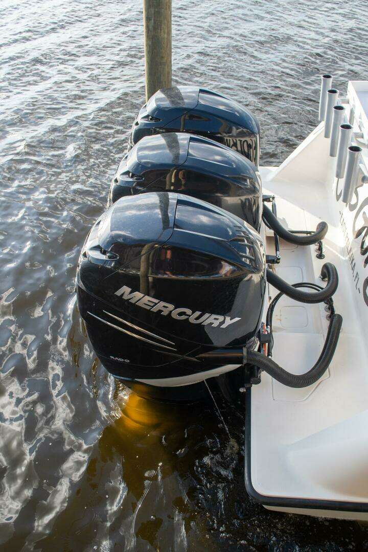2021 SeaVee 370Z - Image 26