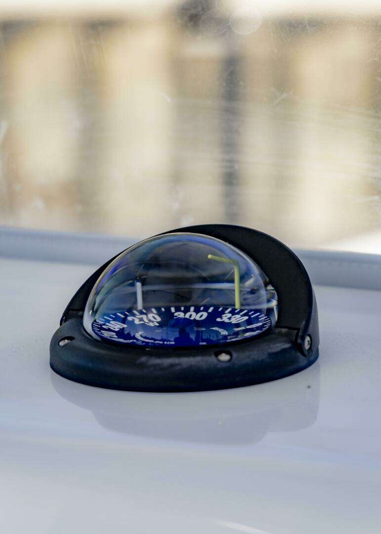 2022 Conch 27CC - Image 21