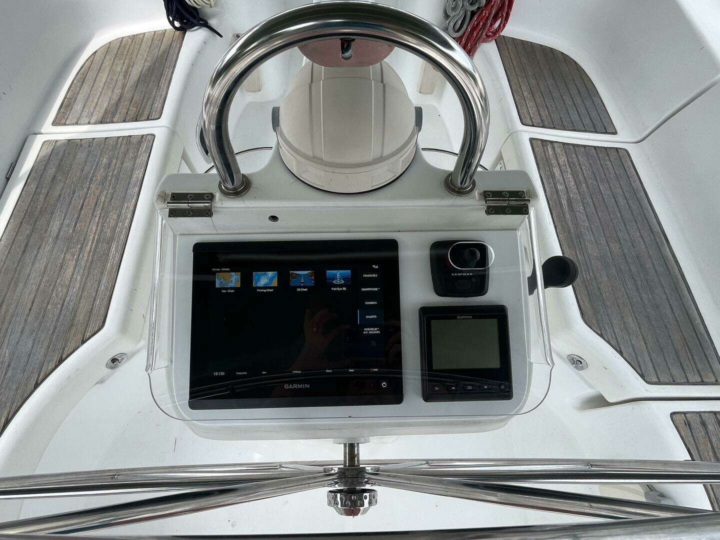 2005 Beneteau 423 - Image 15