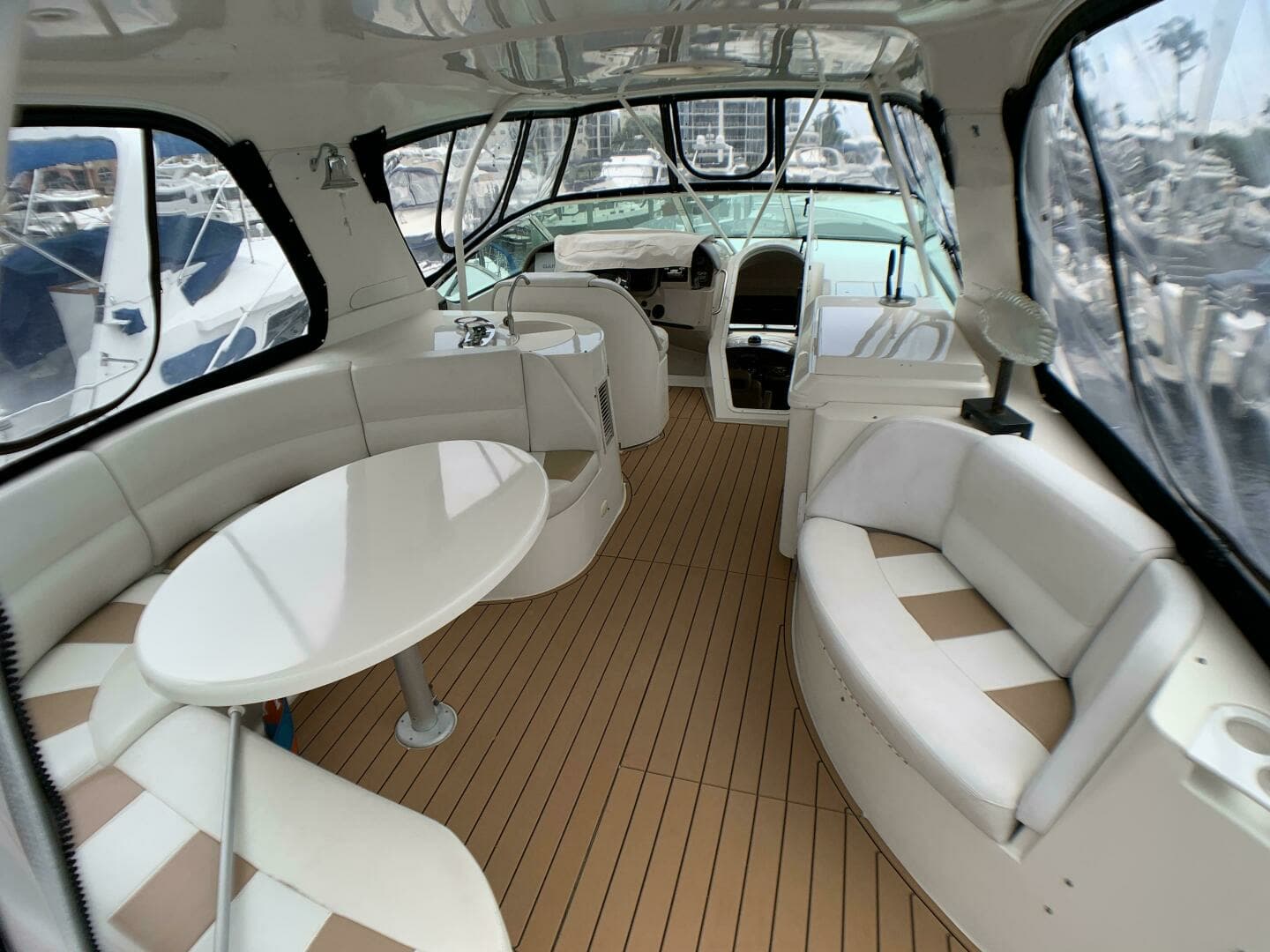 2006 Carver 56 Voyager - Image 19
