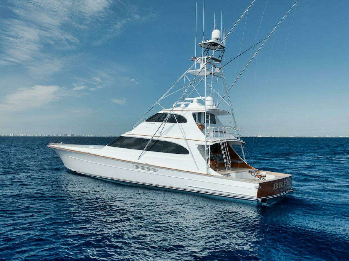 2016 Merritt 86' Enclosed Flybridge - Image 3