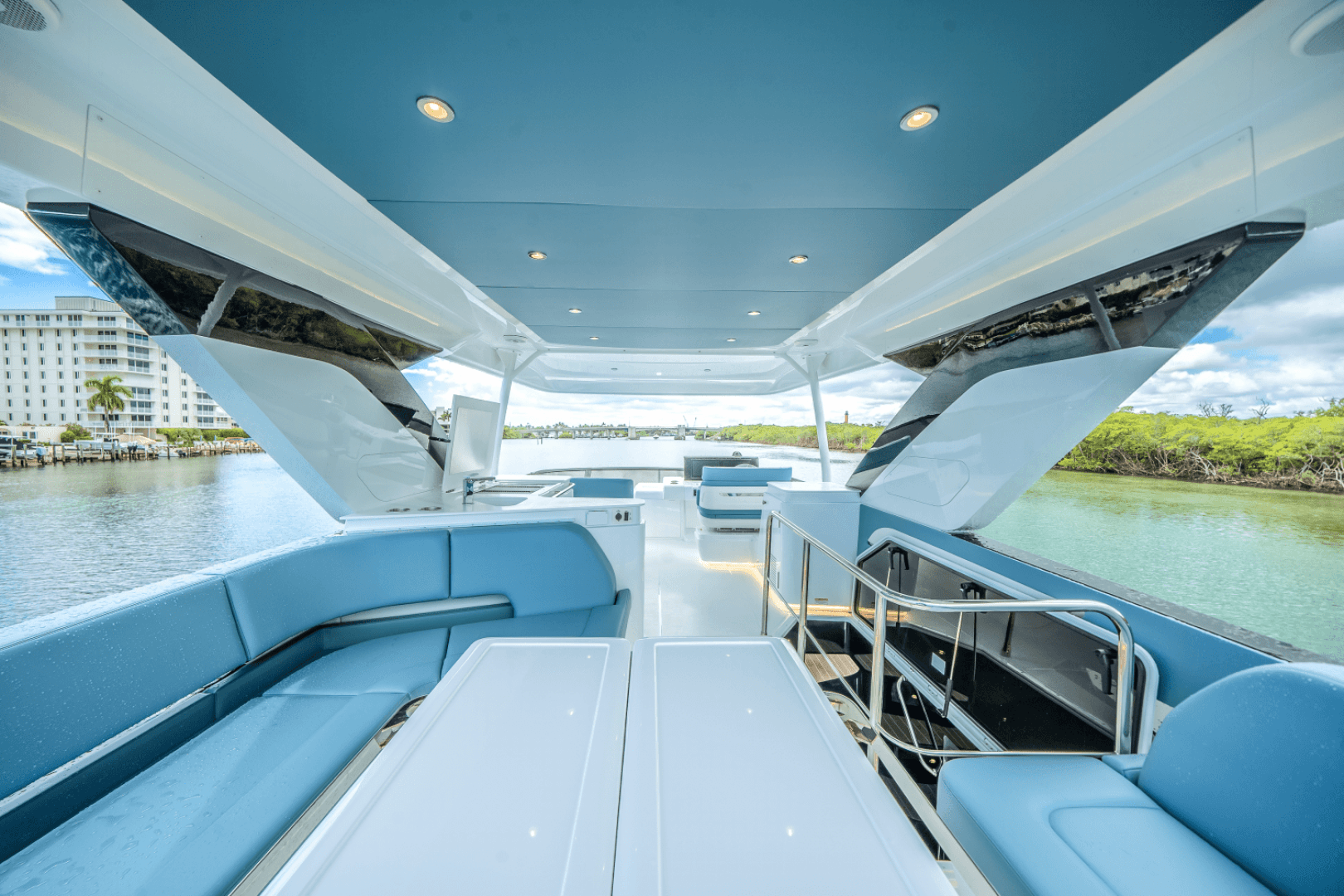 2026 Cruisers Yachts 57 FLY - Image 69