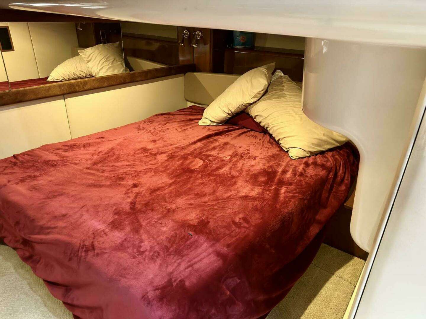 2007 Meridian 411 Sedan - Image 24
