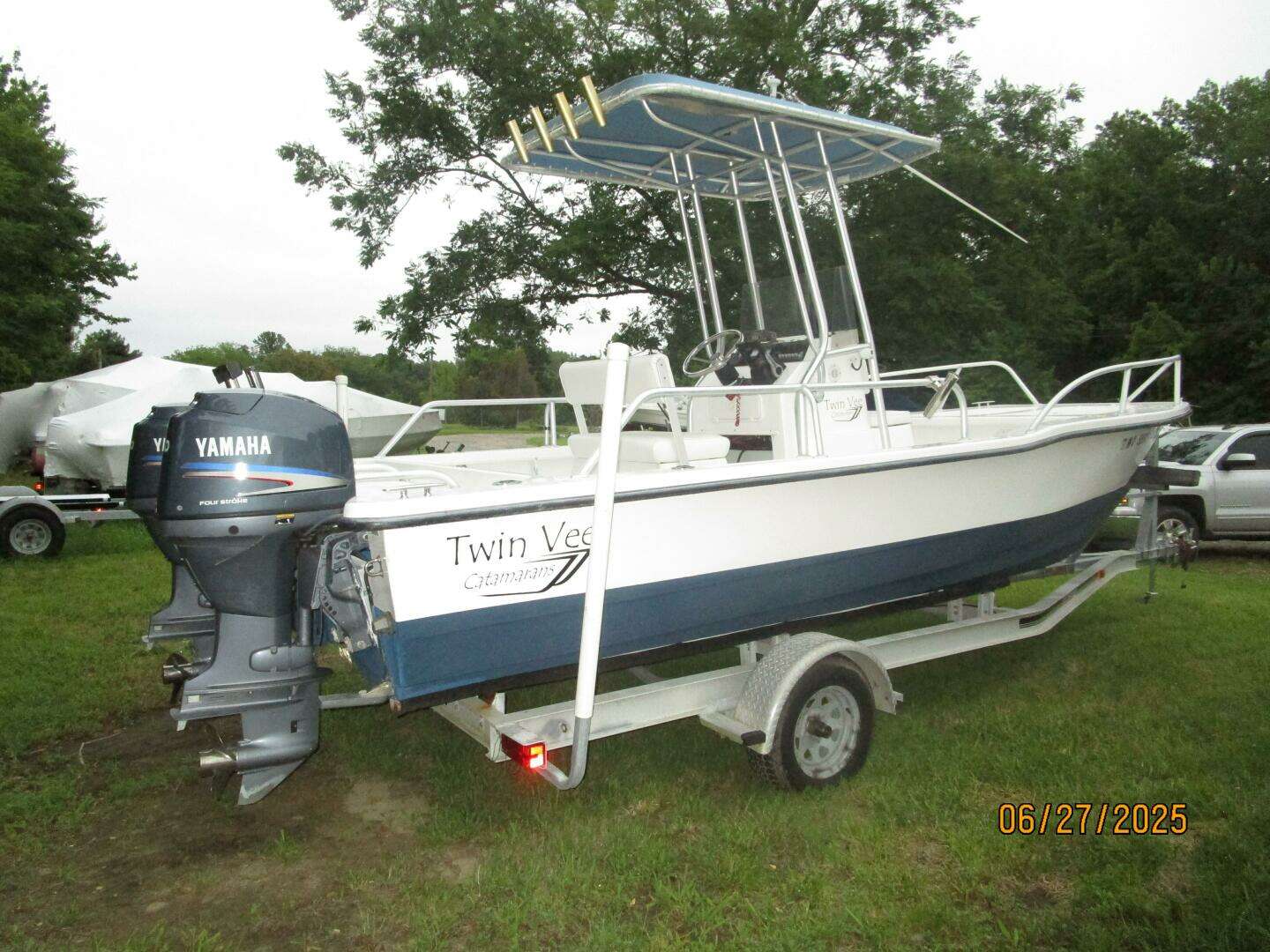 2007 Twin Vee Catamaran - Image 6