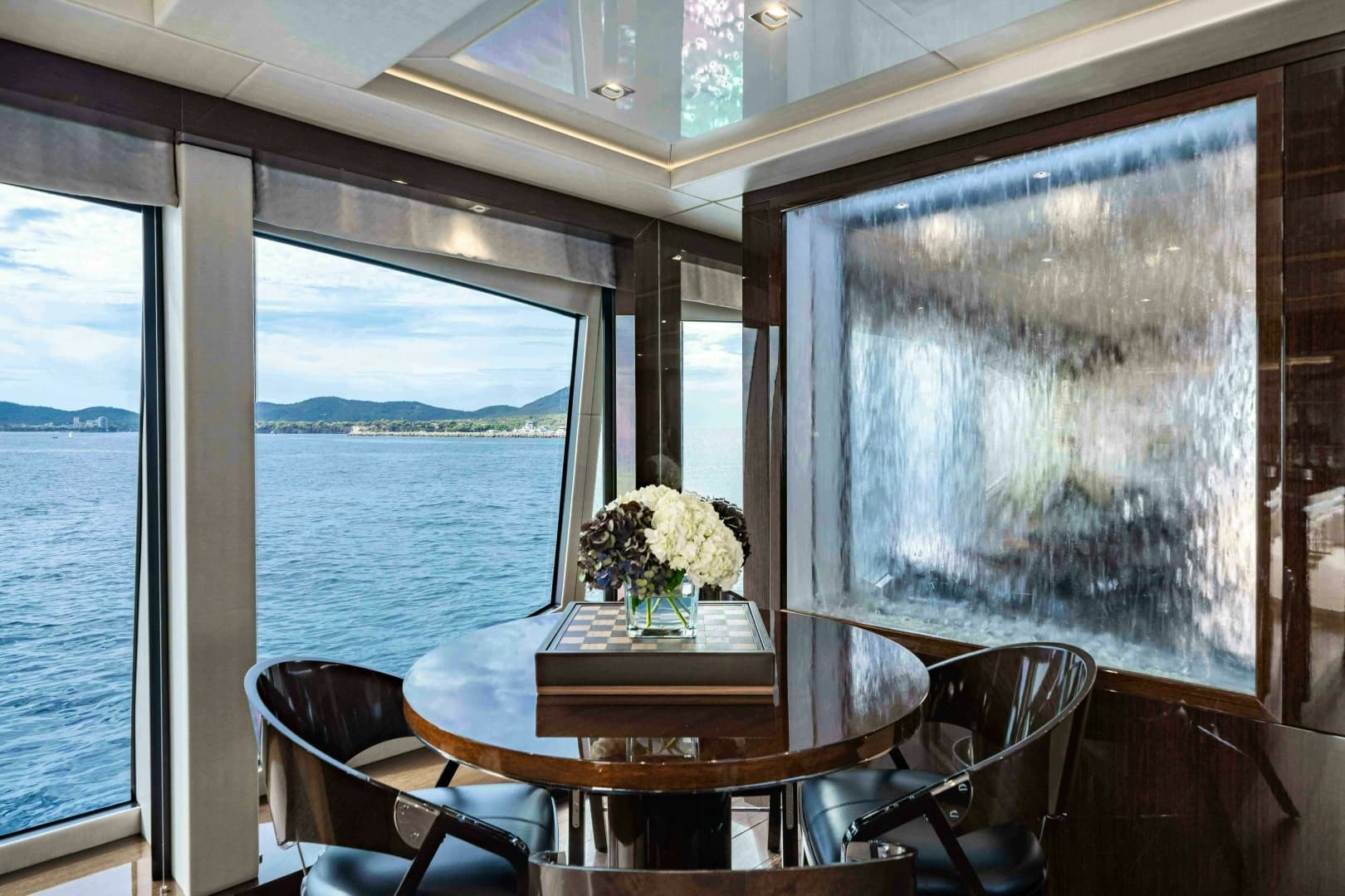 2016 Sunseeker Sunseeker 131 Yacht - Image 27