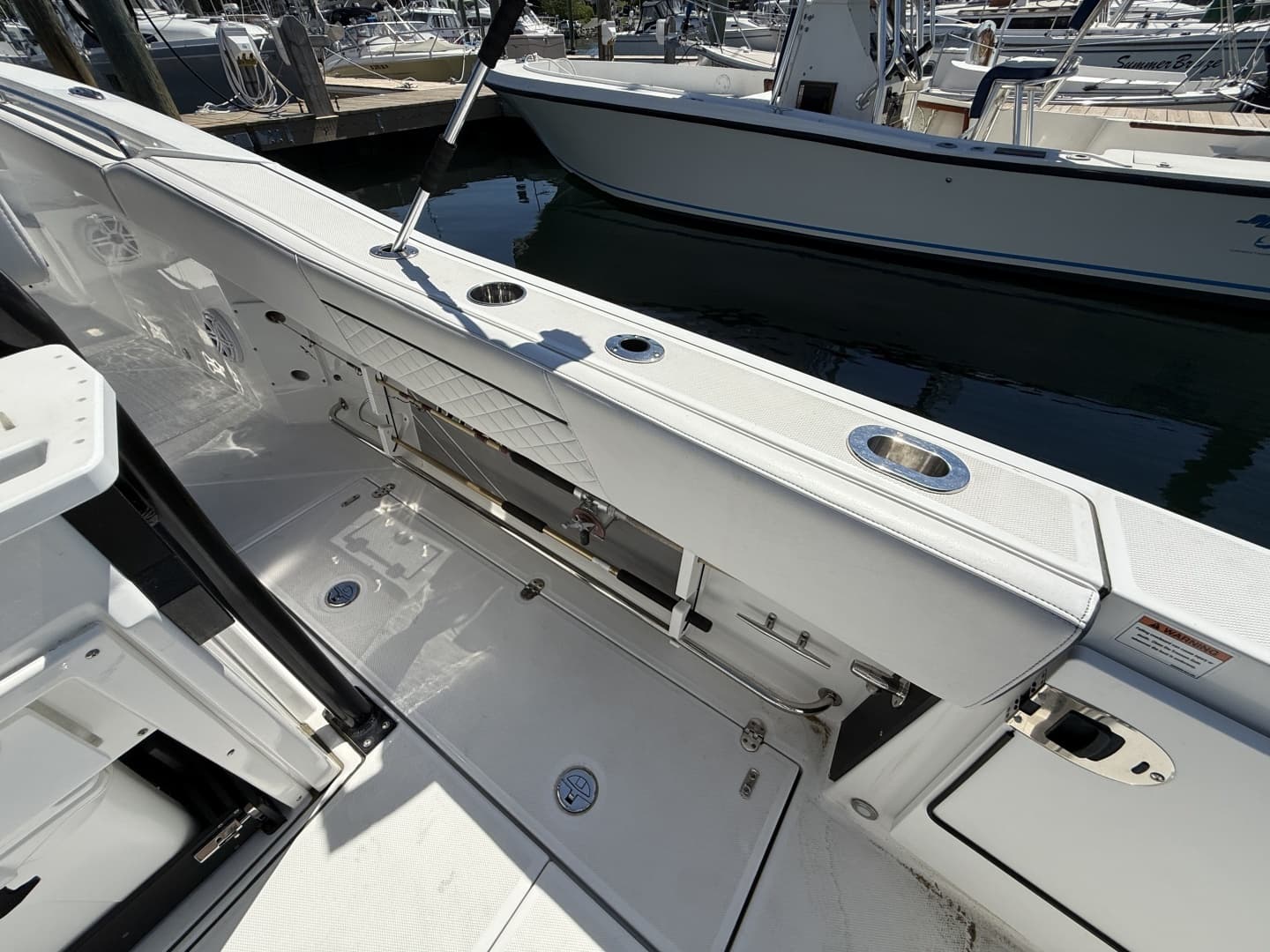 2022 Blackfin — - Image 25