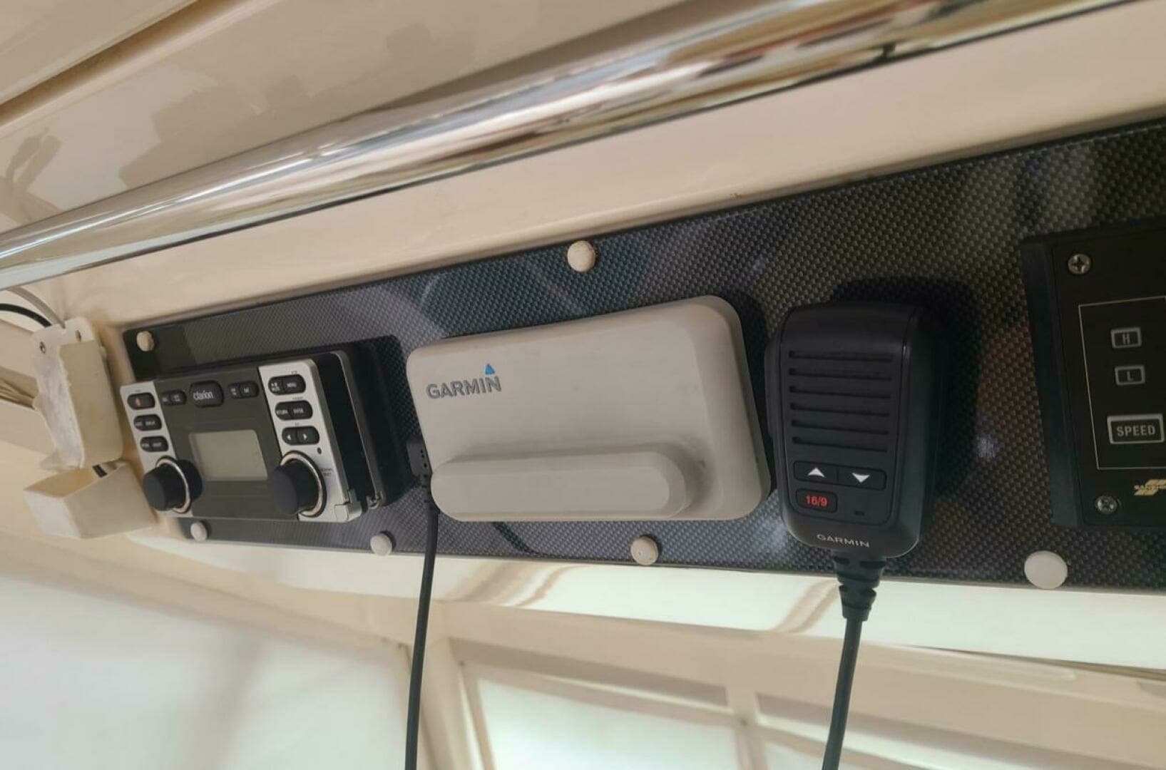 2009 Riviera 47 Enclosed Flybridge Series II - Image 38