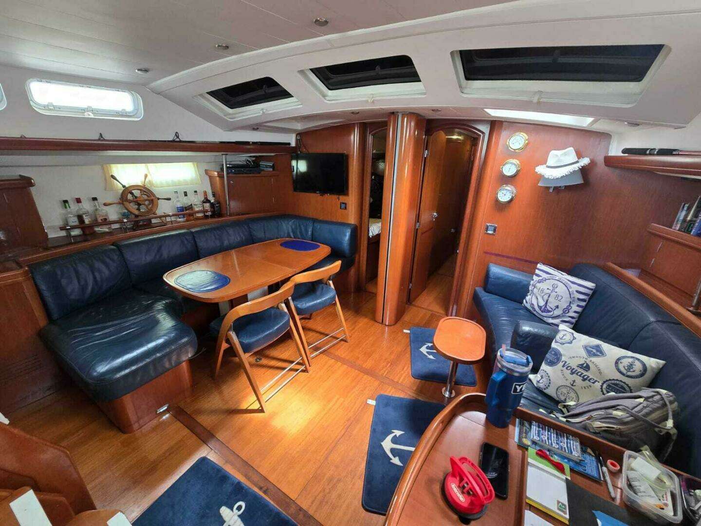 2009 Beneteau 57 - Image 12