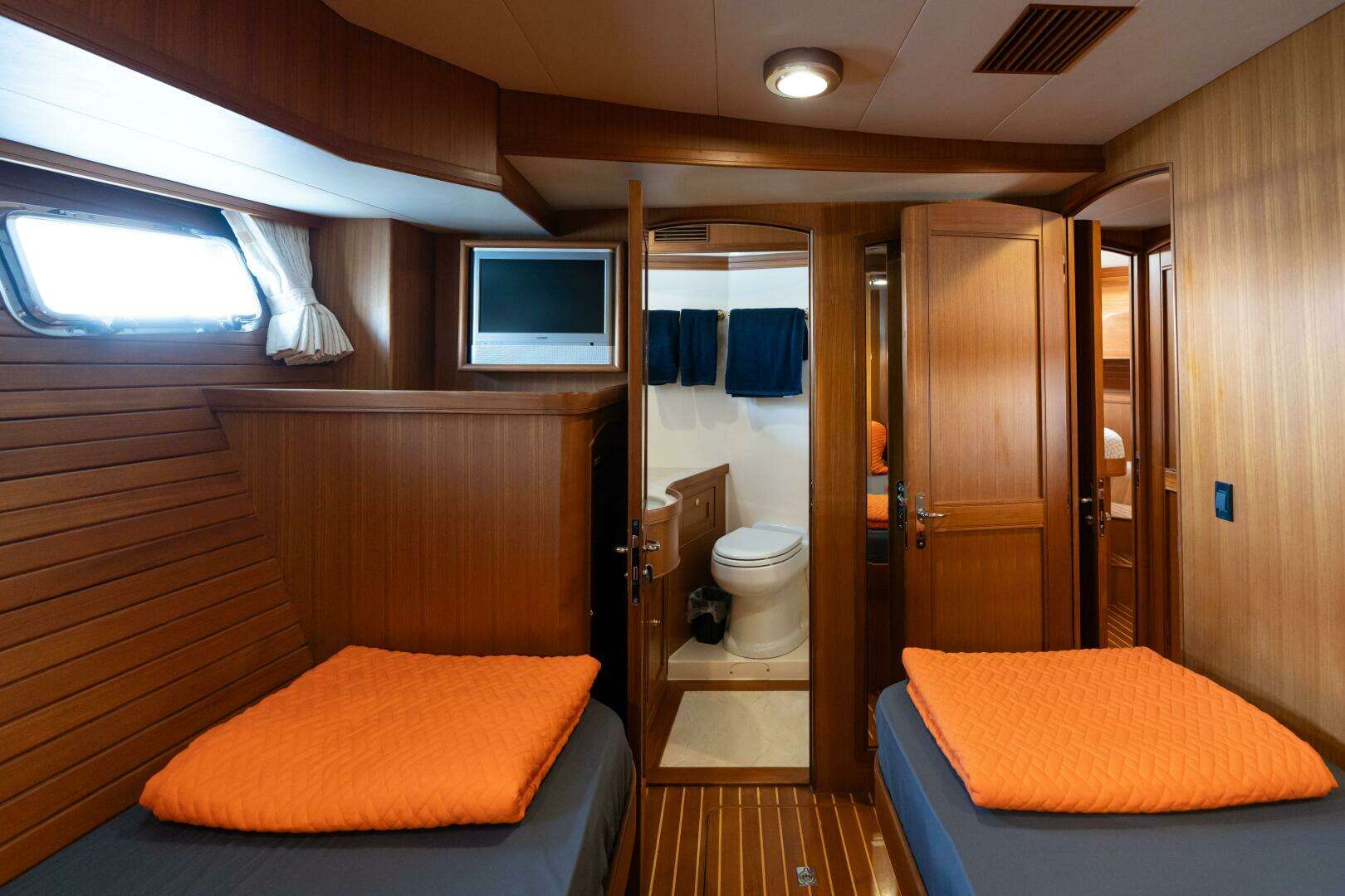 2007 Marlow 72 E-CB - Image 56