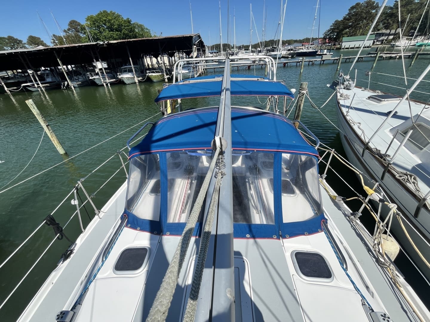 2003 Hunter 386 - Image 3