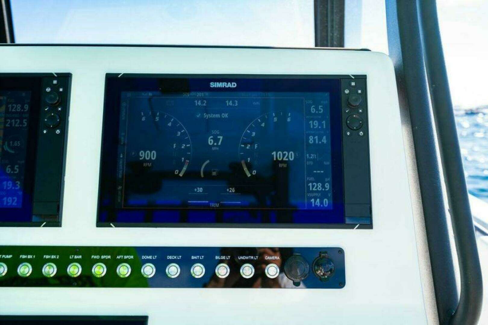 2026 Reef Runner 340 - Image 25