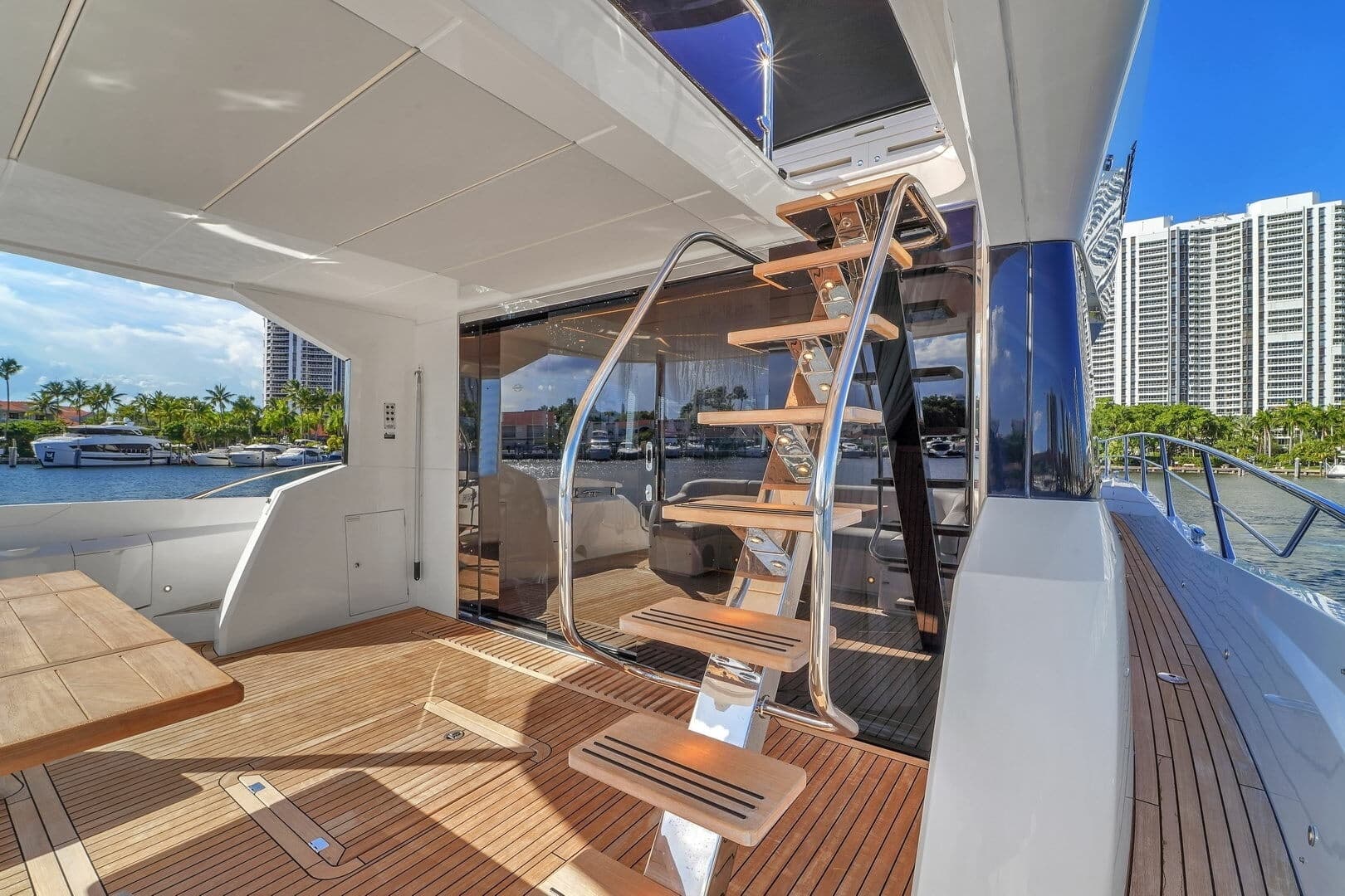 2023 Sunseeker Manhattan 68 - Image 40