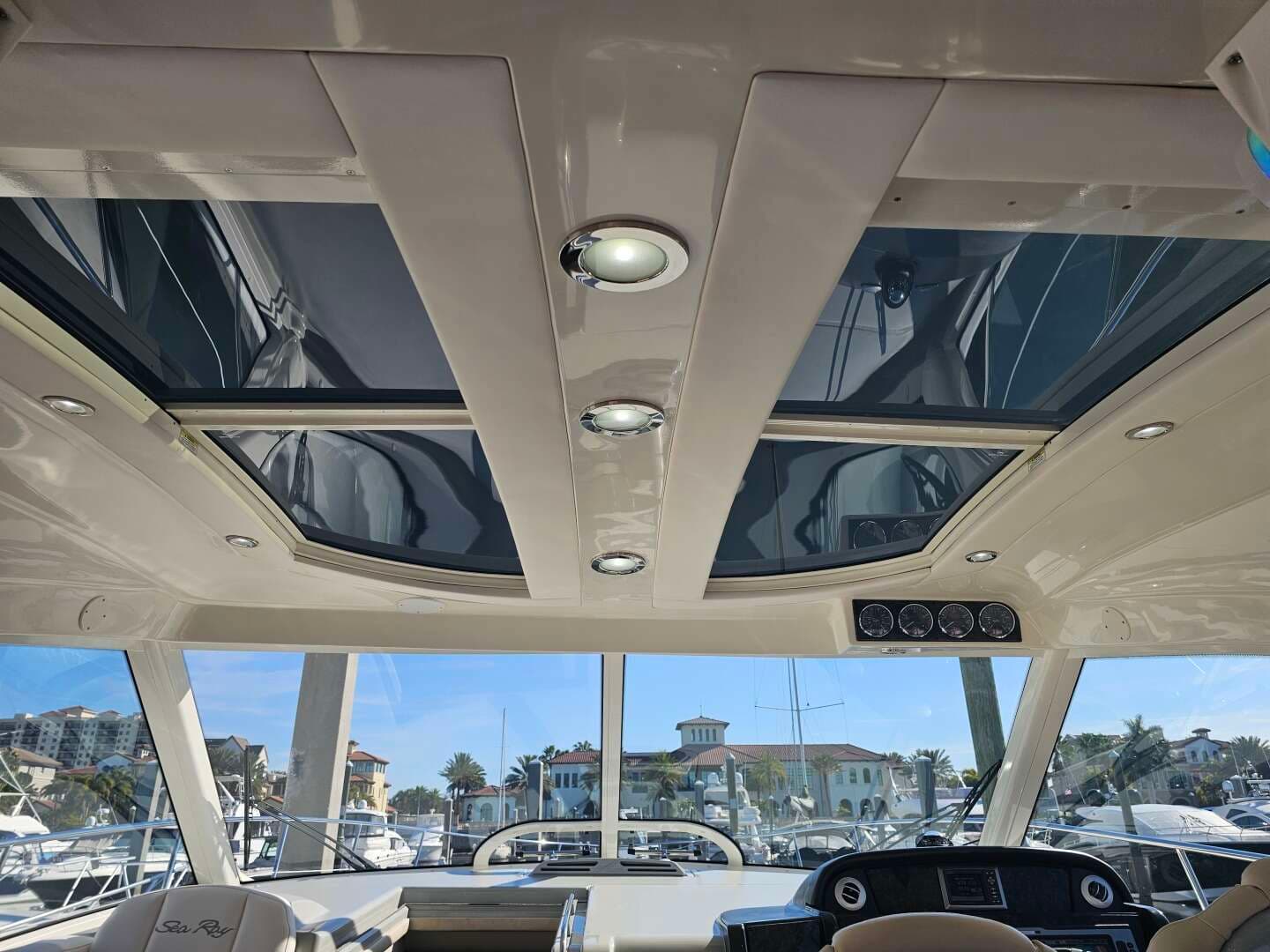 2012 Sea Ray 50 SUNDANCER - Image 29