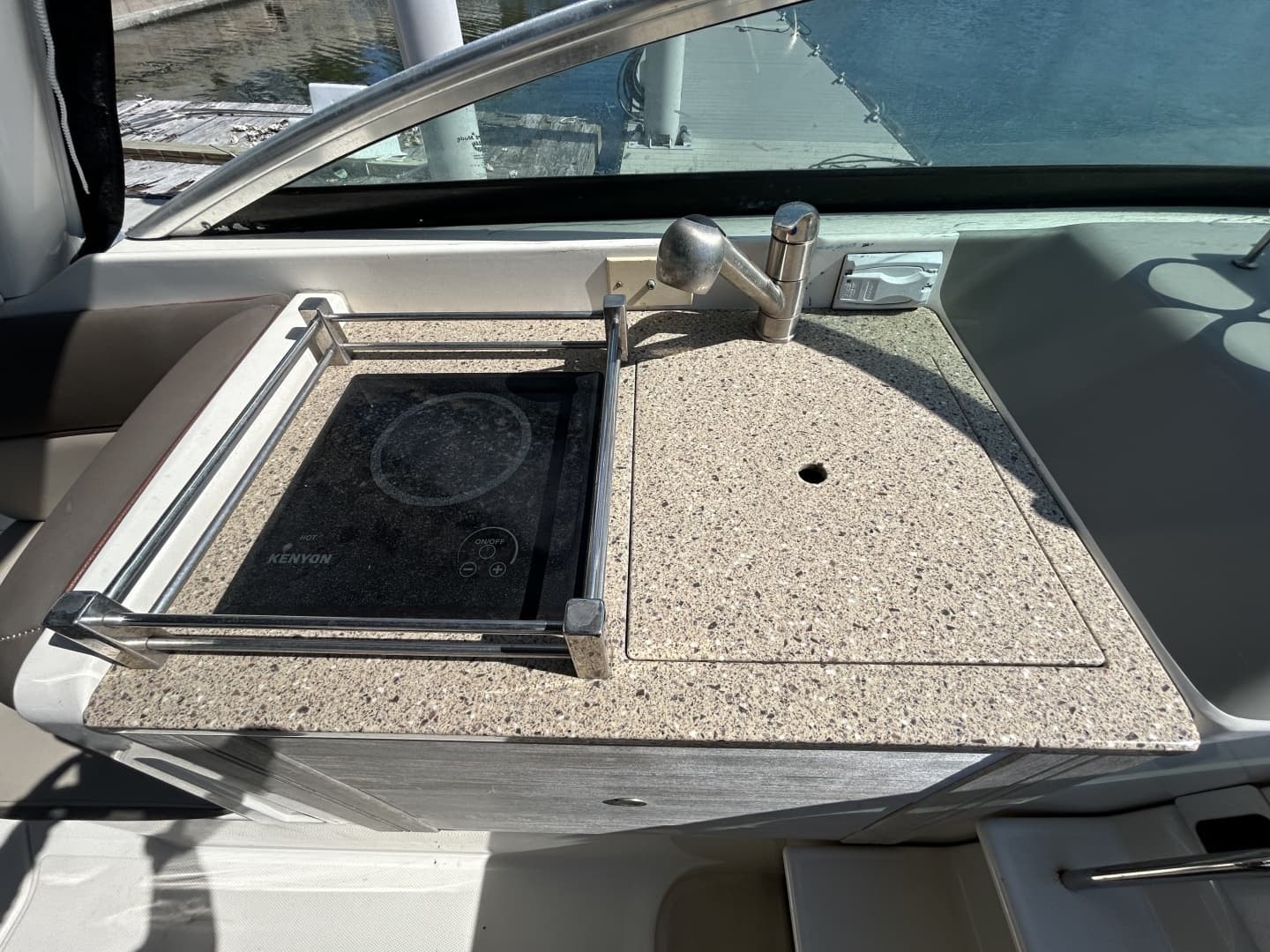 2014 Sea Ray — - Image 68