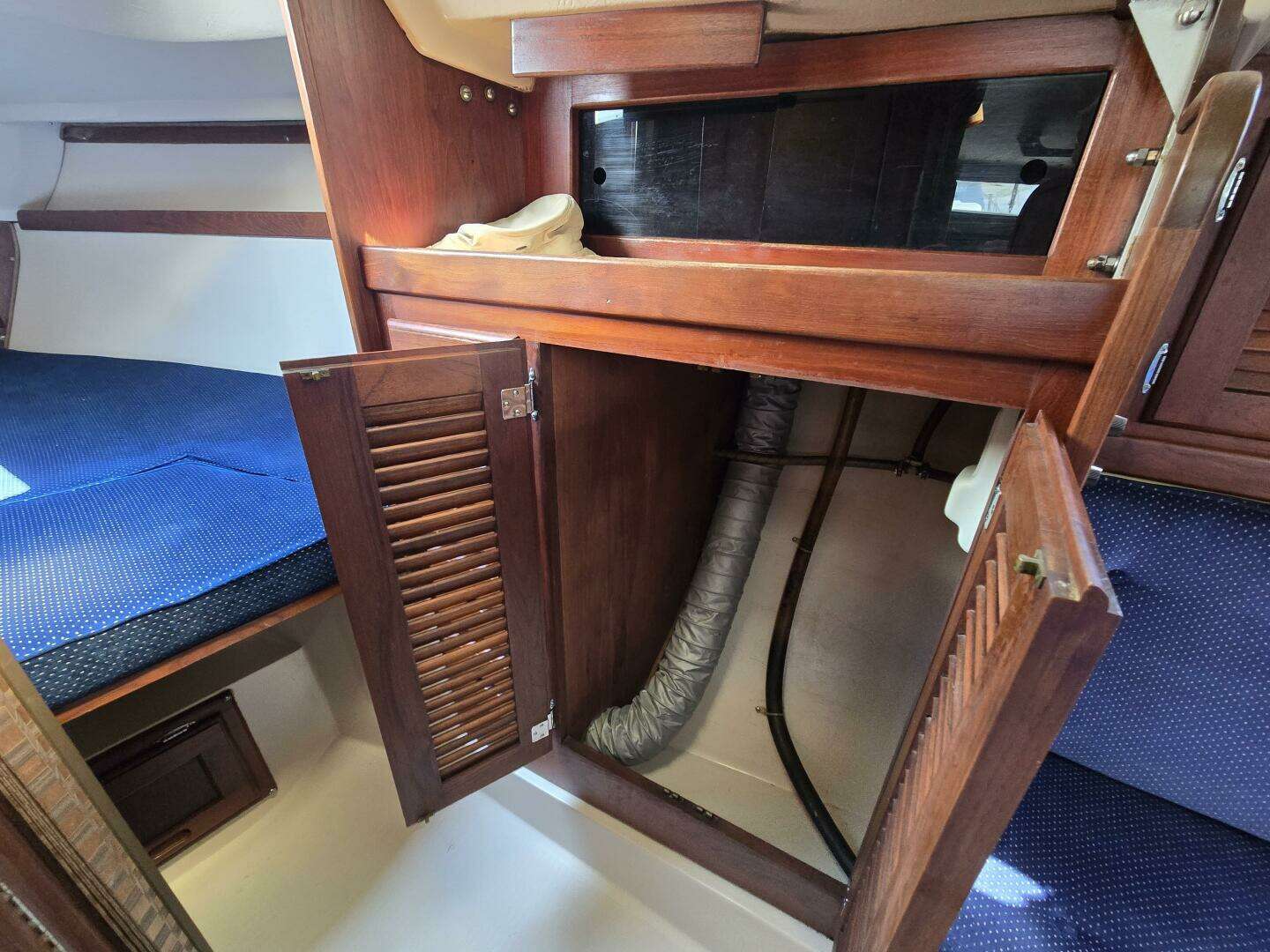 1986 Catalina Tall Rig - Image 35