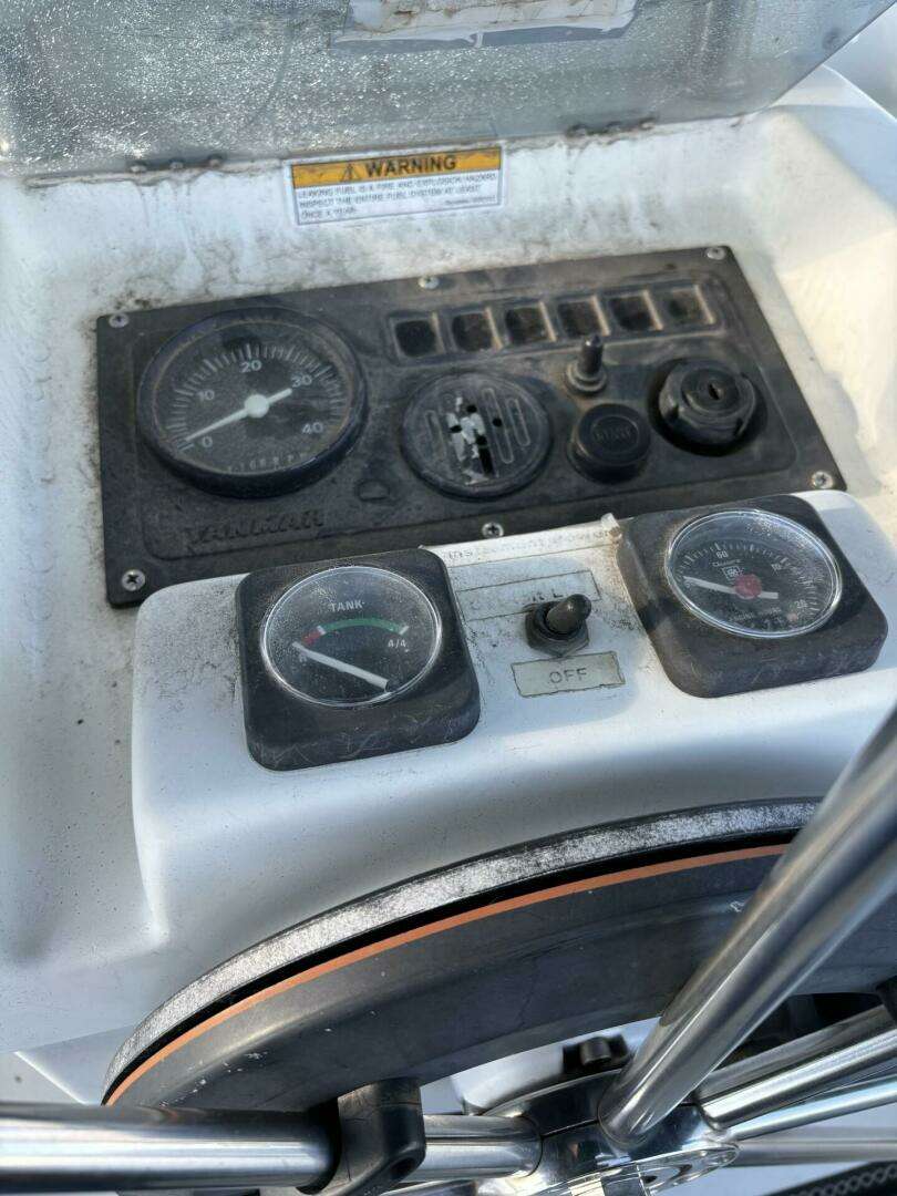 1997 Beneteau Oceanis 351 - Image 8