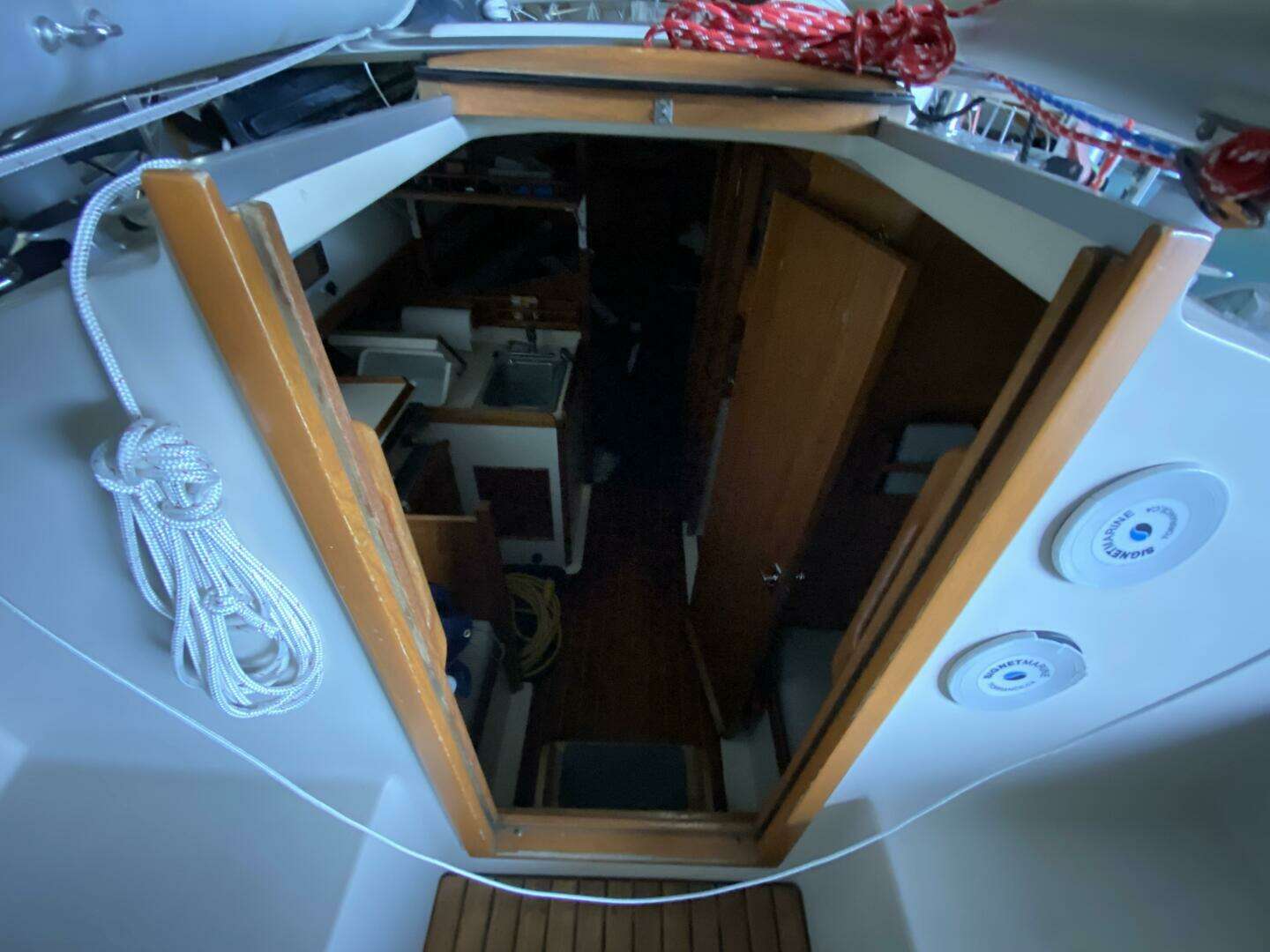 1984 Hinterhoeller Nonsuch 26 - Image 40