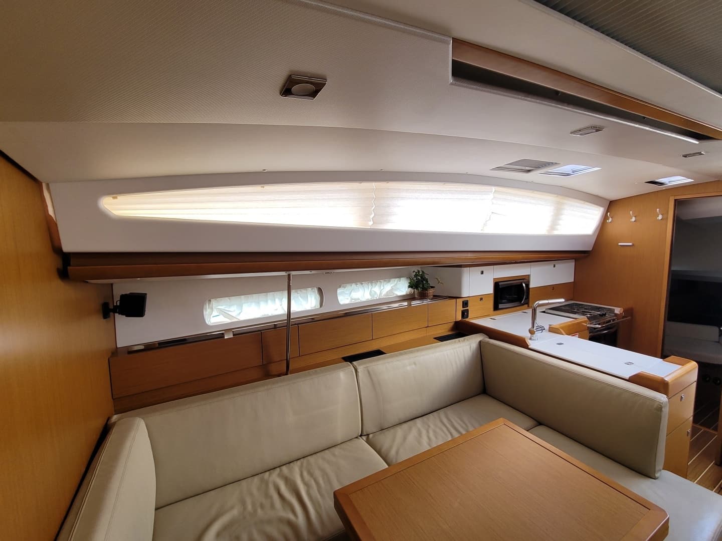 2017 Jeanneau Sun Odyssey 44 DS - Image 41