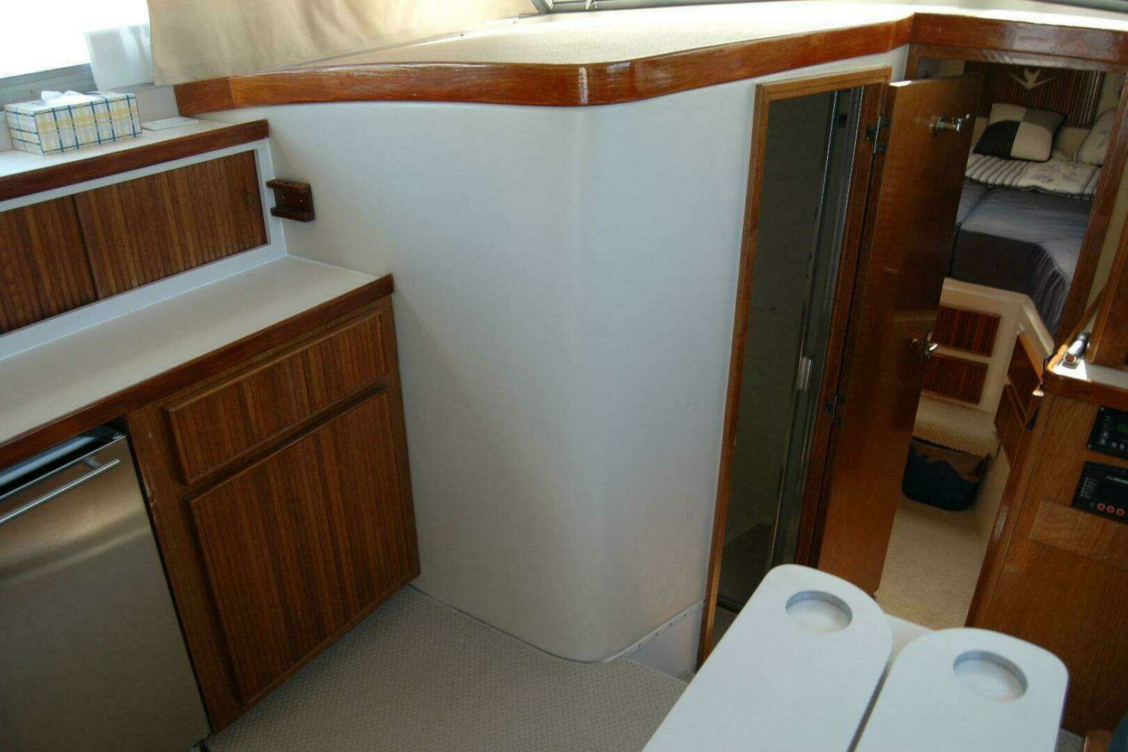 1987 Bertram 33 Sport Fisherman - Image 73