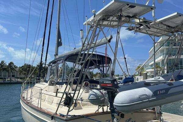 2006 Island Packet 445 - Image 1