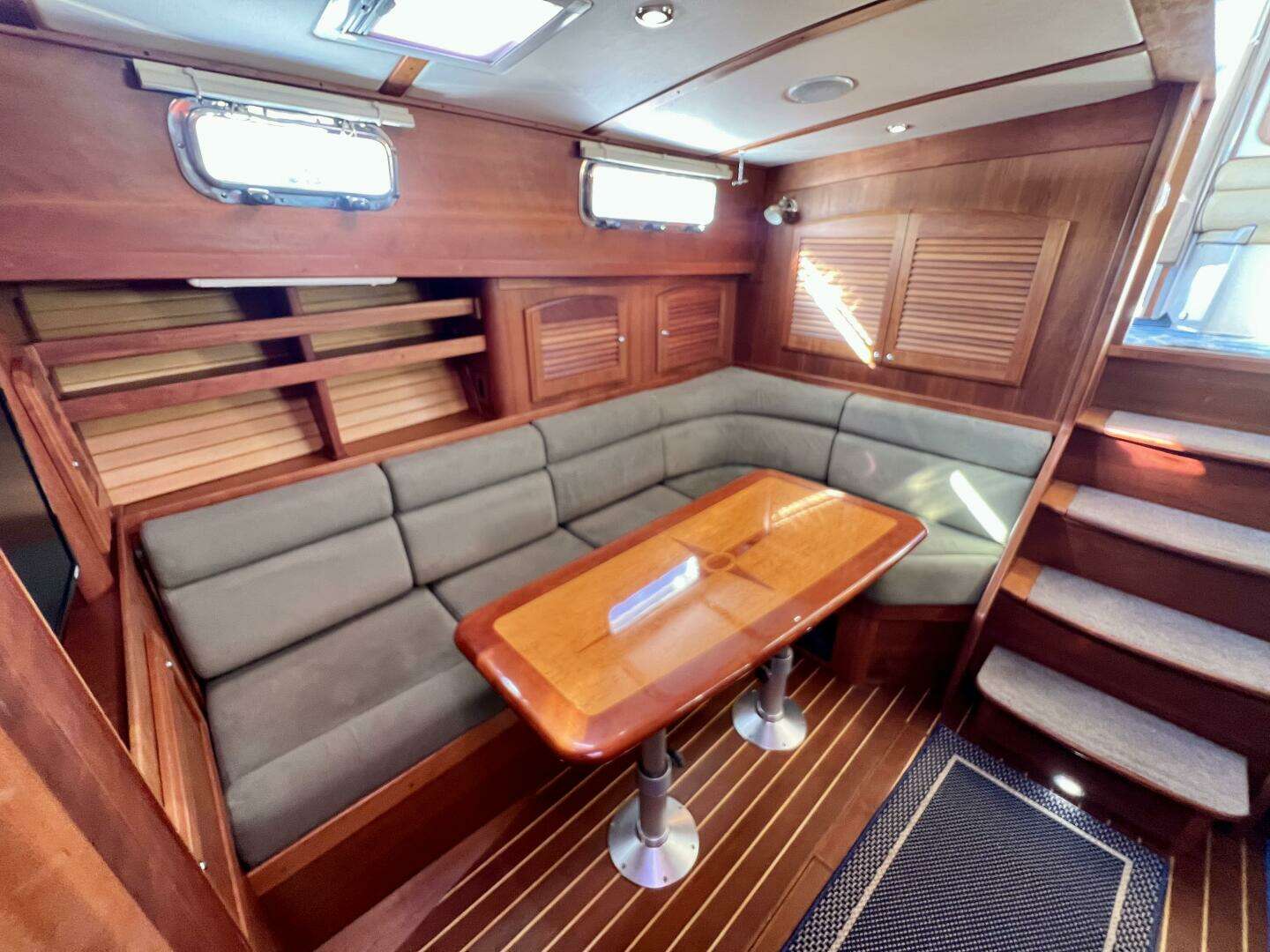 2006 Sabre 38 Hard Top Express - Image 26