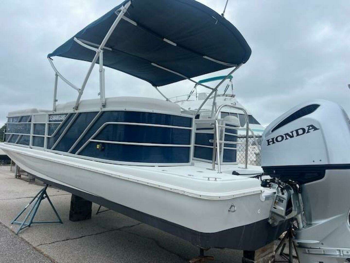2021 Hurricane Fundeck - Image 14