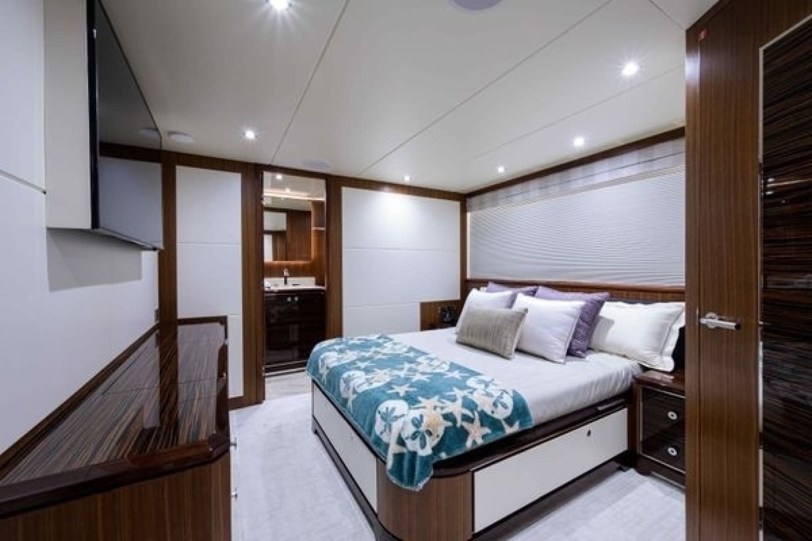 2019 Ocean Alexander Motoryacht 100 - Image 43