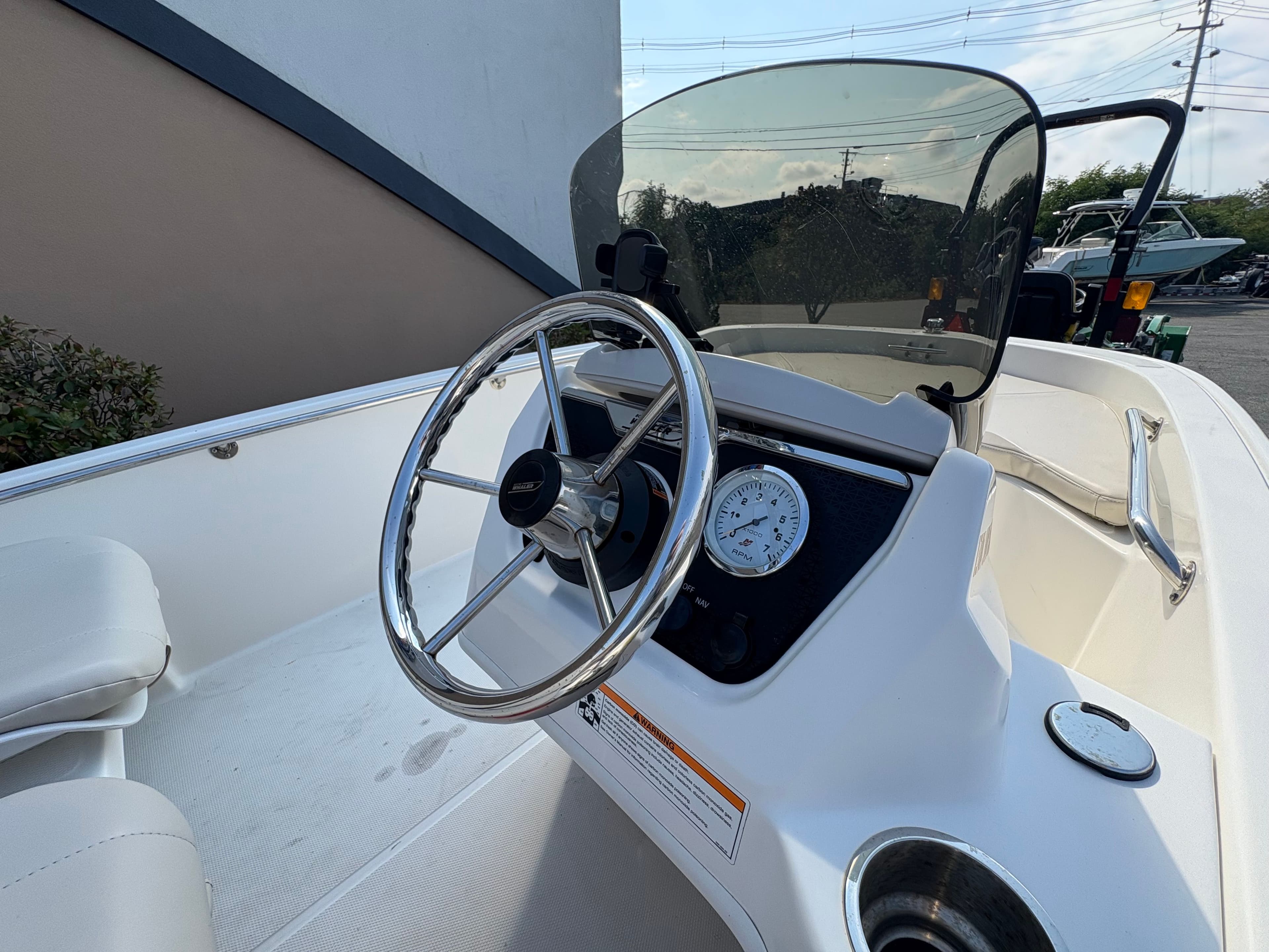 2023 Boston Whaler 130 Super Sport - 3