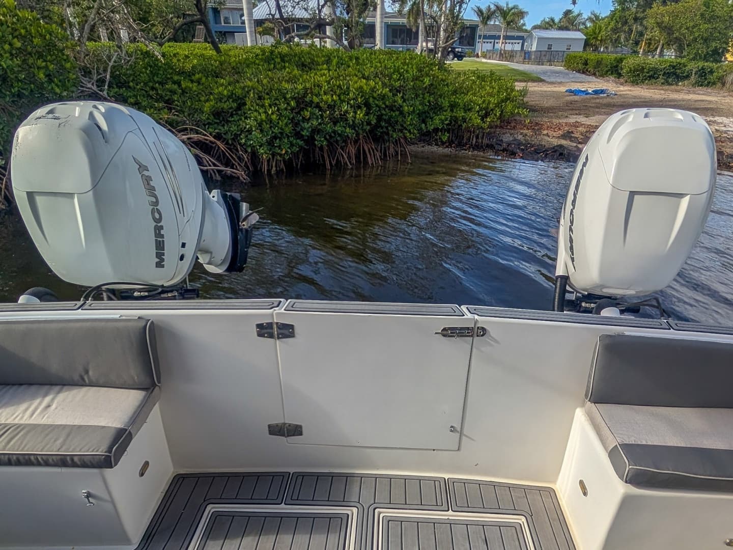 1987 Bluewater Yachts 51 Coastal Cruiser Cockpit - Image 5