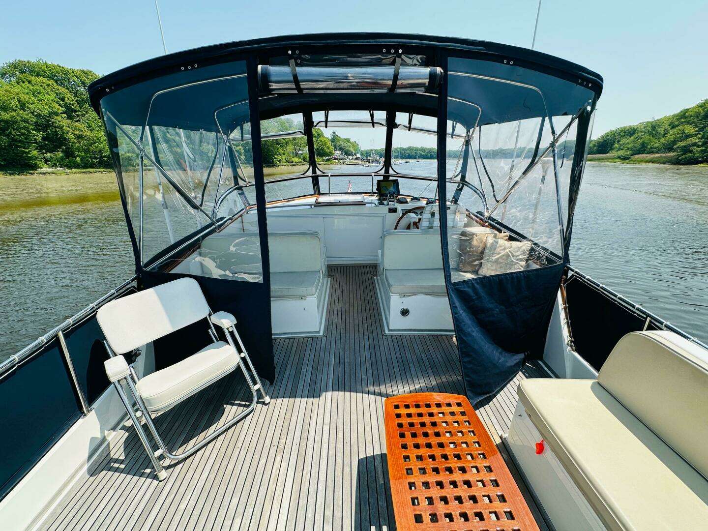 1998 Grand Banks 49 Classic - Image 104
