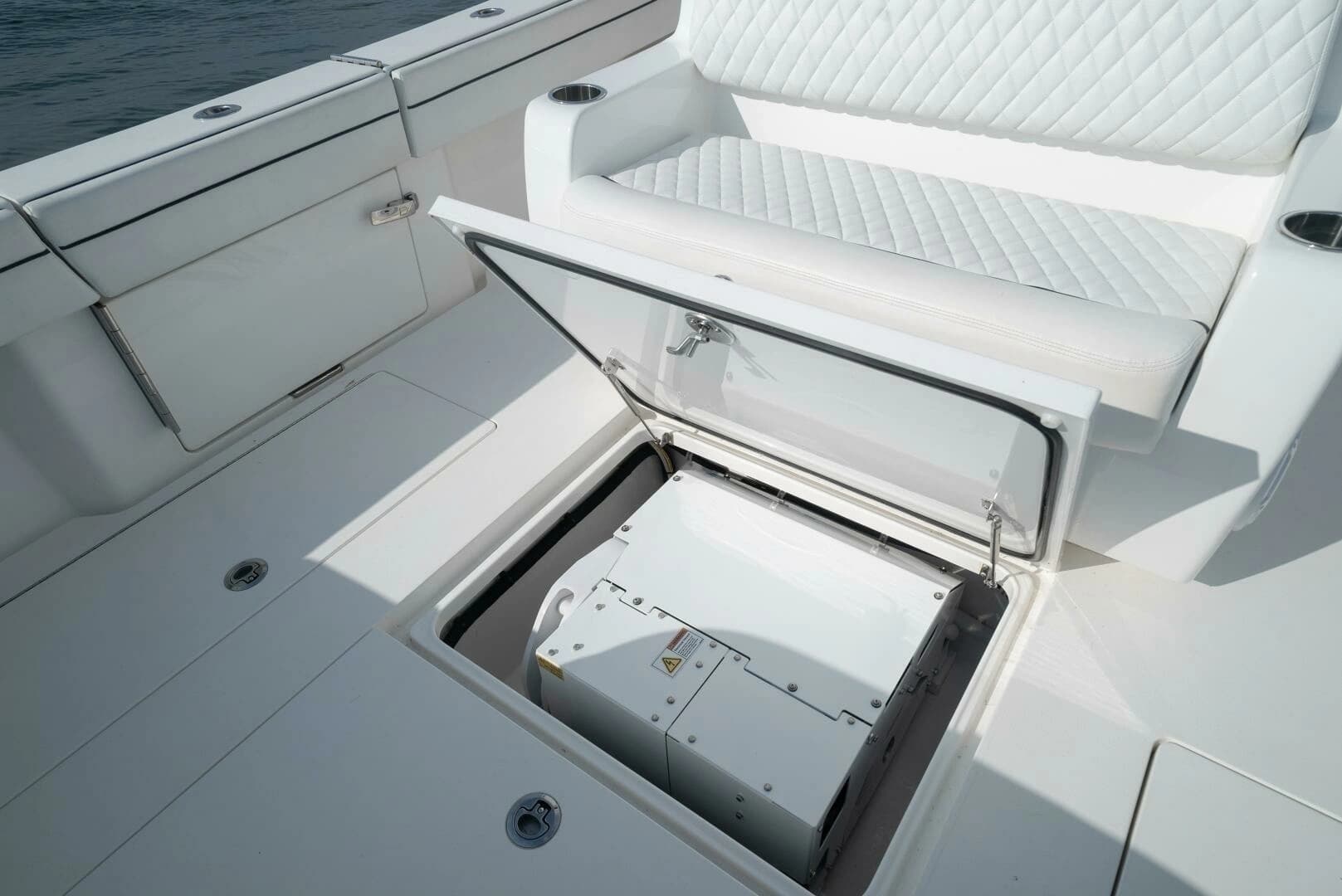 2022 Valhalla Boatworks V-37 - Image 6