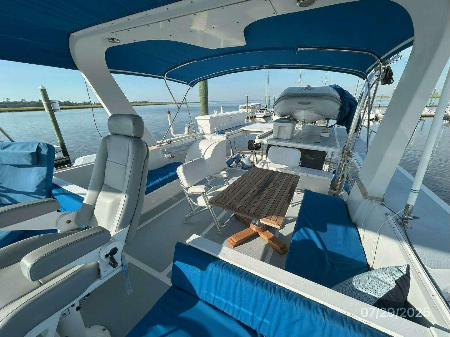 1989 DeFever Offshore Cruiser - Image 16
